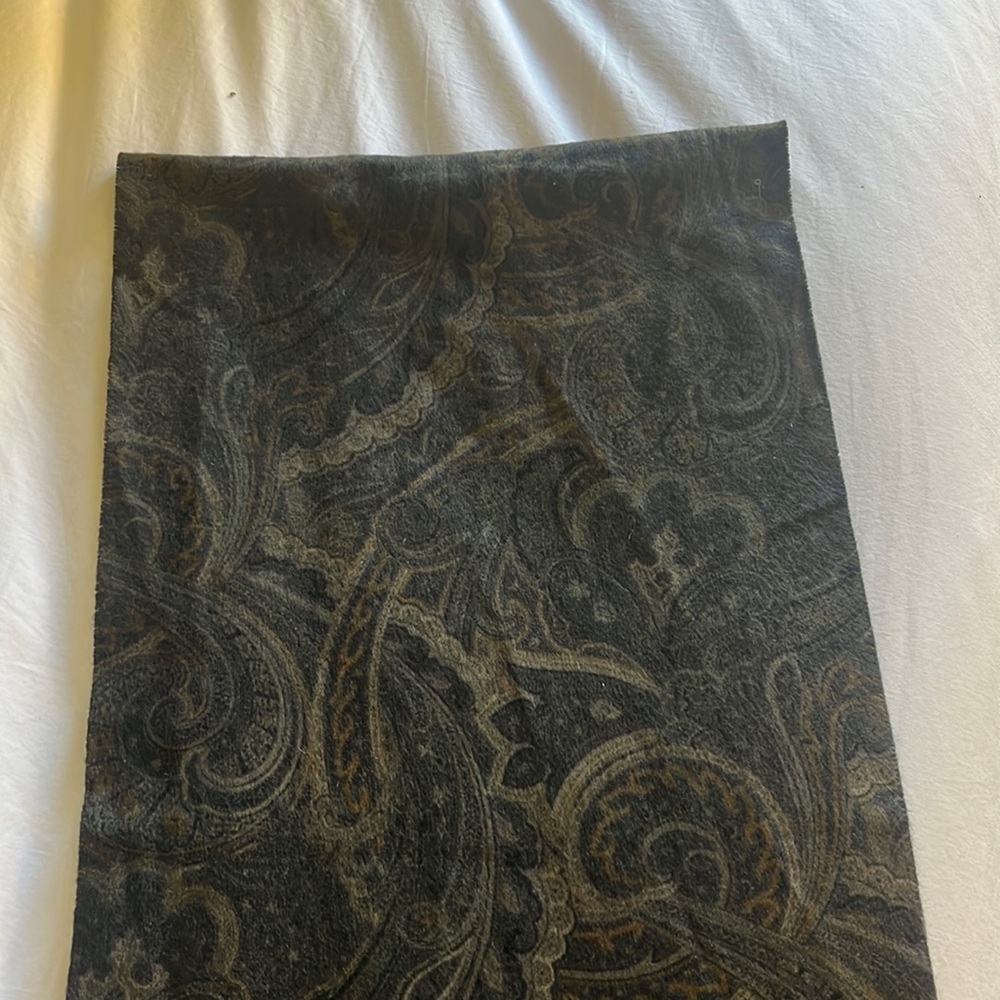 Loro Piana cashmere scarf